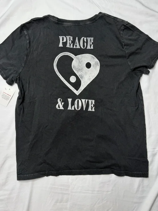 Lucky Brand Ying Yang Heart Classic Crew NWT - Picture 4 of 6